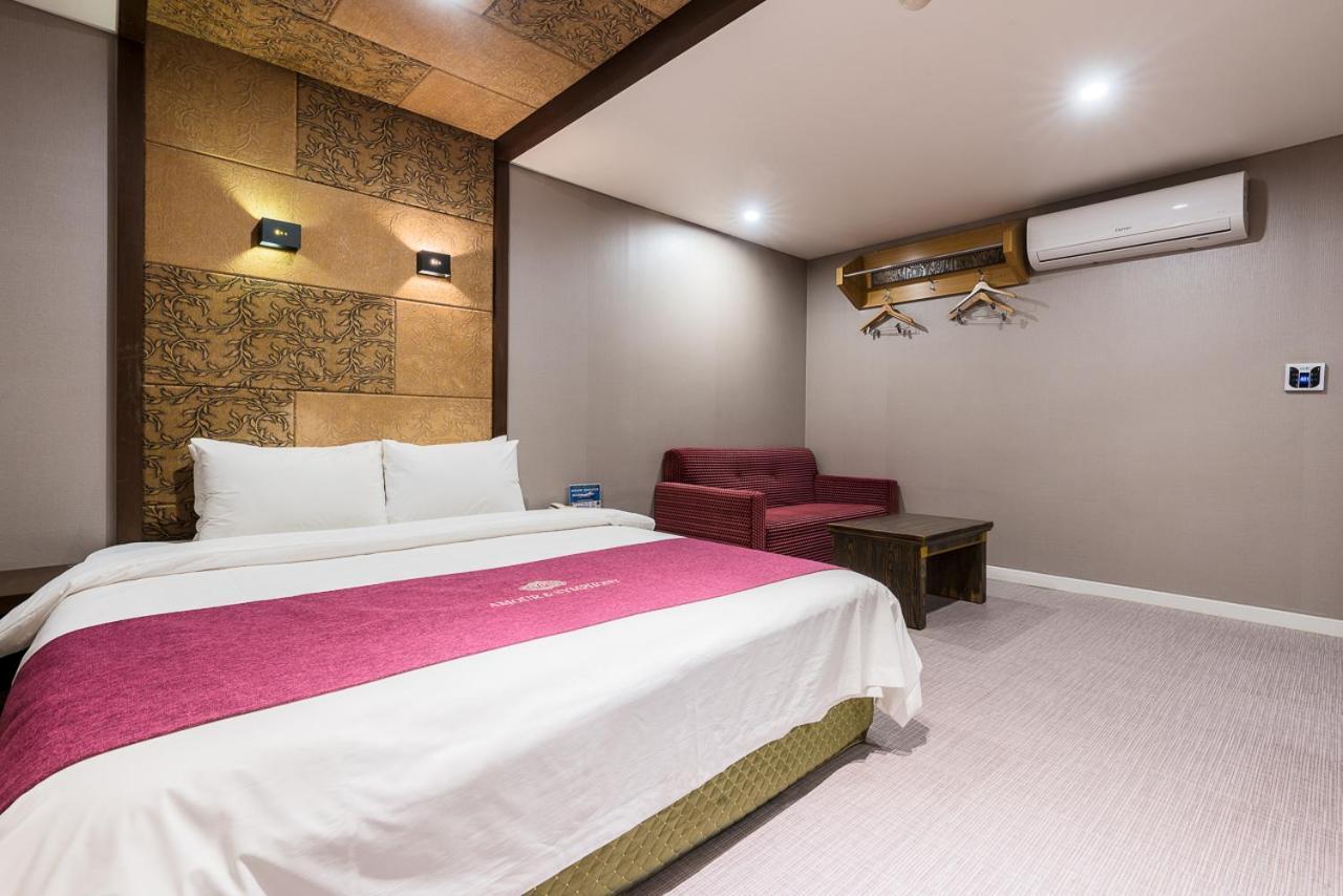 Symphony Hotel Suwon Dış mekan fotoğraf