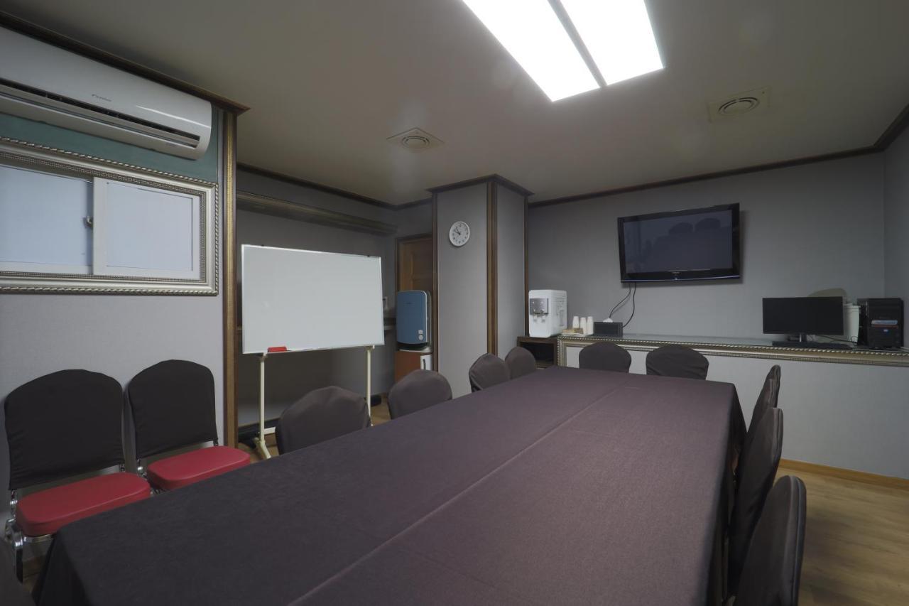 Symphony Hotel Suwon Dış mekan fotoğraf