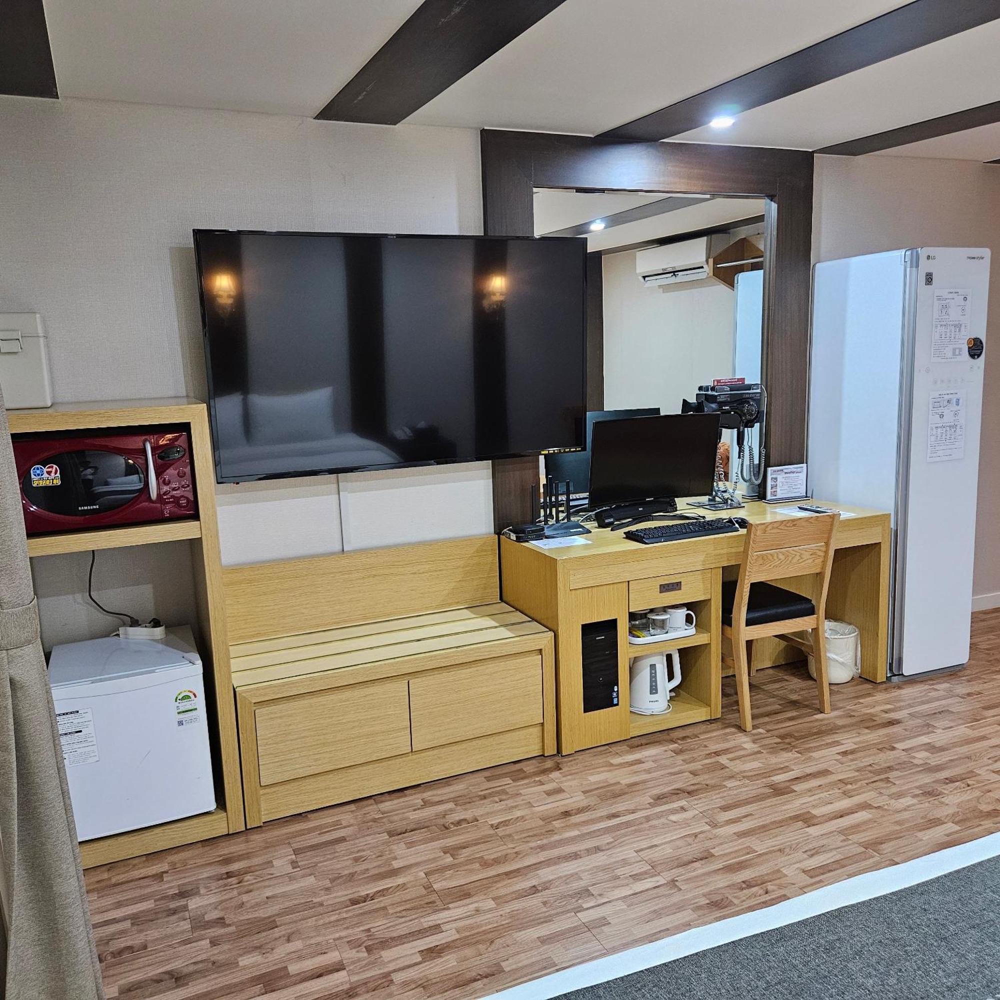 Symphony Hotel Suwon Dış mekan fotoğraf