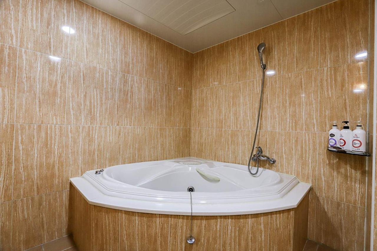 Symphony Hotel Suwon Dış mekan fotoğraf