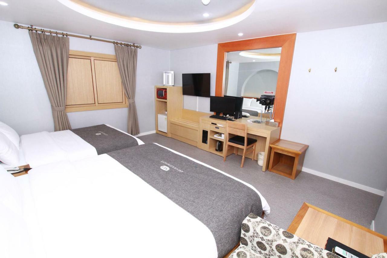 Symphony Hotel Suwon Dış mekan fotoğraf